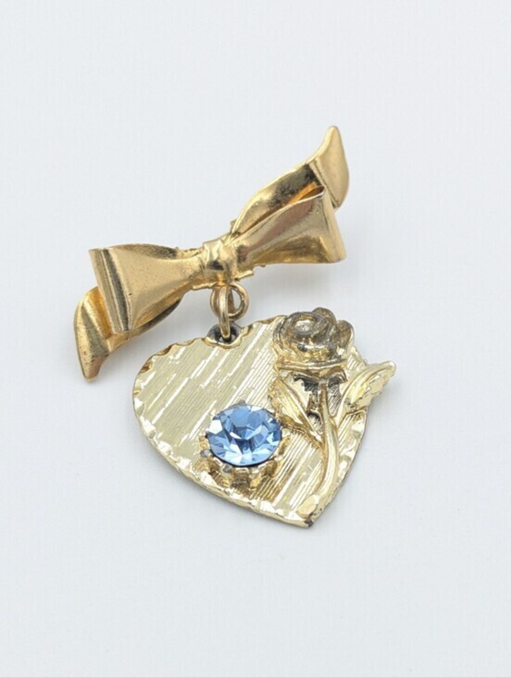 Vintage heart and bow blue rhinestone rose flower dangle brooch pin